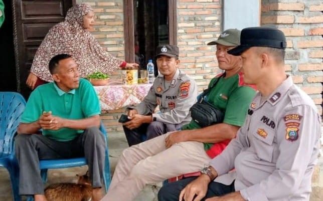 kasat_binmas_polres_batu_bara_fkpm_jadi_mediator_permasalahan_di_desa