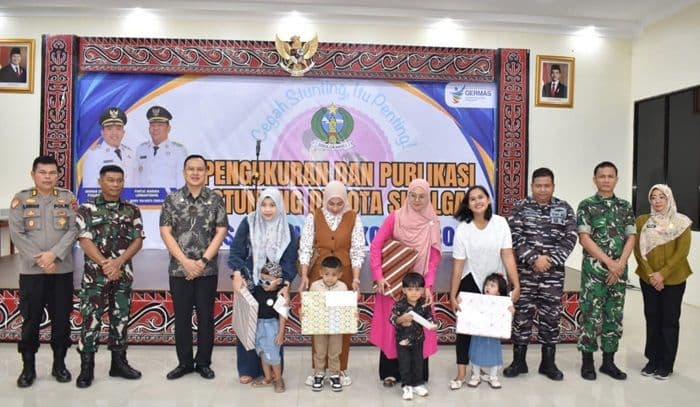 pemko_sibolga_fokus_tekan_stunting_2025_pengukuran_publikasi_dan_penghargaan_puskesmas_terinovatif