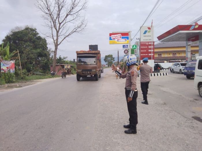 antisipasi_kemacetan_lalin_libur_panjang_polda_sumut_siapkan_skema_pengamanan