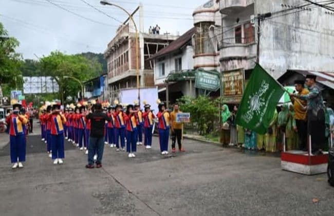kaderisasi_pdpkpnu_sibolga_dibuka_dengan_pelepasan_pawai_taaruf