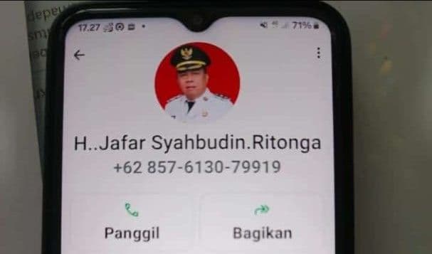 identitas_wabup_tapsel_dipakai_akun_palsu_warga_diminta_hatihati_