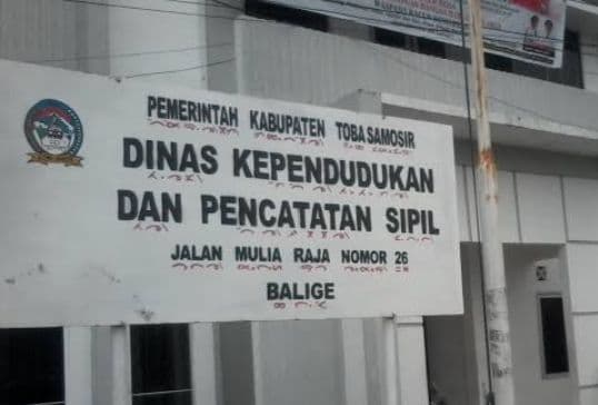 disdukcapil_toba_sebutkan_kendala_pelayanan_online_data_kependudukan