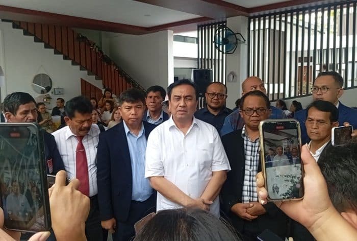 ketua_yayasan_universitas_hkbp_nommensen_akan_kunjungan_ke_luar_negeri