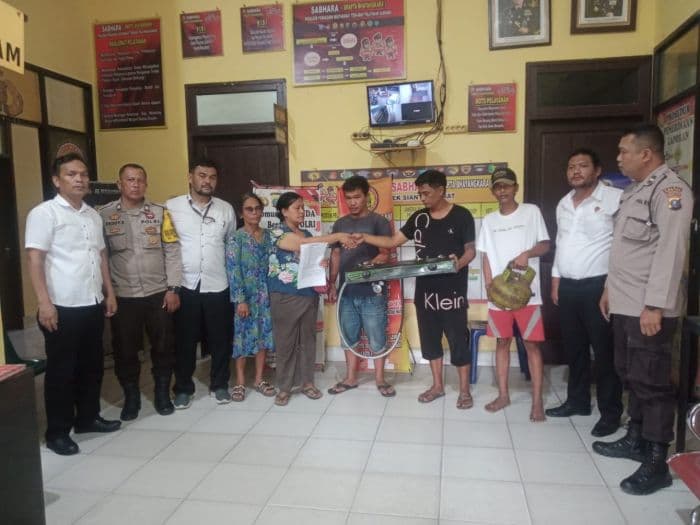 tiga_pencuri_tabung_gas_di_pajak_horas_ditangkap_polisi