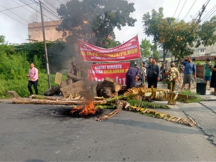 warga_cinta_damai_kembali_gelar_aksi_penolakan_eksekusi
