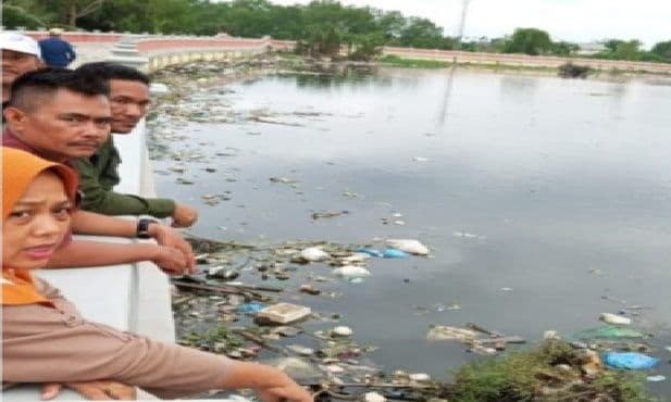 danau_siombak_medan_tercemar_limbah_keindahan_ikon_wisata_memudar