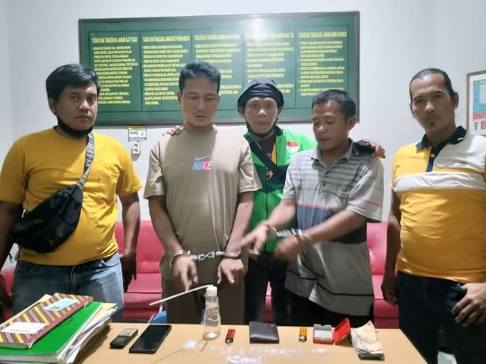 dua_warga_tebing_tinggi_ditangkap_tim_intel_kodim_0204ds_bersama_68_gram_sabu