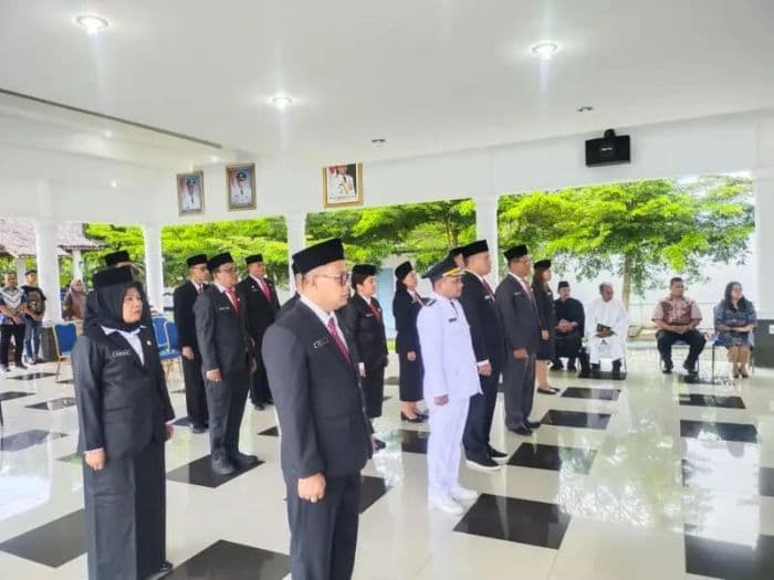 lantik_15_pejabat_strategis_pemkab_simalungun_pastikan_tak_ada_plt