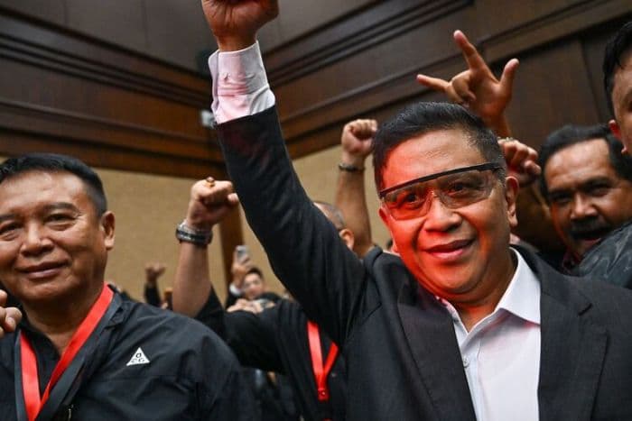 hasto_kristiyanto_divonis_35_tahun_penjara_dalam_kasus_suap_harun_masiku