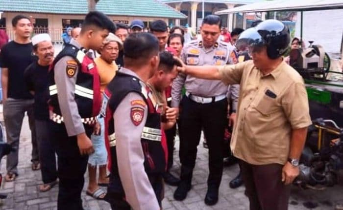 terekam_cctv_pencuri_kotak_infaq_masjid_di_lima_puluh_ditangkap_warga