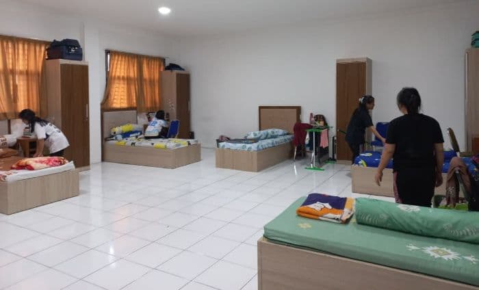 beasiswa_adem_jadi_jalan_emas_anakanak_3t_ke_sekolah_unggulan