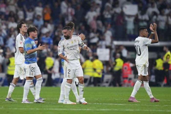 brace_mbappe_antar_madrid_bungkam_oviedo_30