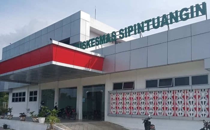 kapus_sipintuangin_klarifikasi_ambulans_tanpa_sopir_saat_kecelakaan_di_simarjarunjung