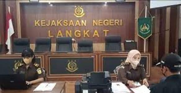 kejari_langkat_belum_tetapkan_tersangka_korupsi_pengadaan_smartboard