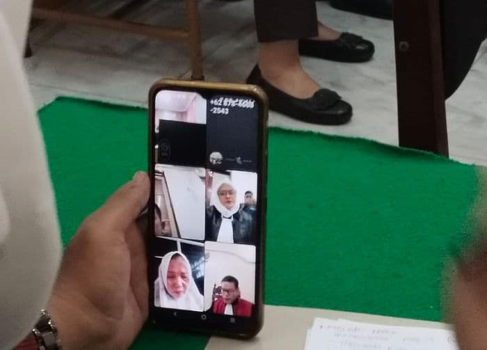 pengadilan_tinggi_kuatkan_vonis_18_tahun_penjara_irt_asal_aceh_jadi_kurir_sabu_1_kg