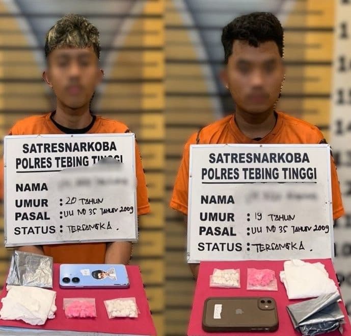 kantongi_64_butir_pil_inex_dua_pemuda_ditangkap_di_jalan_juanda_tebing_tinggi