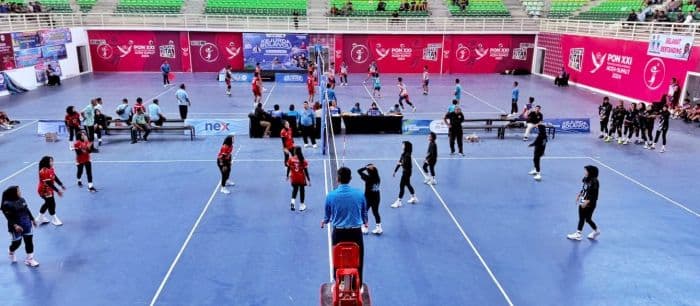 tim_putri_simalungun_city_lolos_perempat_final_kejurprov_voli_sumut_2025_bekal_menuju_pon_2028