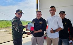 pt_macan_sejahtera_cahaya_apresiasi_13_anggota_keamanan_gagalkan_pencurian_sawit
