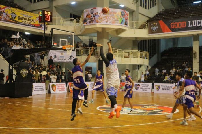 sman_1_medan_melaju_ke_semifinal_kapolda_sumut_cup_2025