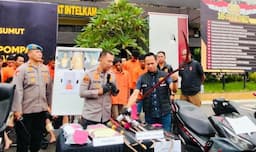 tiga_pelaku_pembunuhan_di_jalan_padang_ditangkap_otak_pelaku_kabur_ke_tangerang
