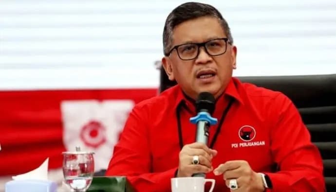 hasto_sampaikan_pesan_ke_seluruh_kader_simpatisan_dan_anggota_pdip