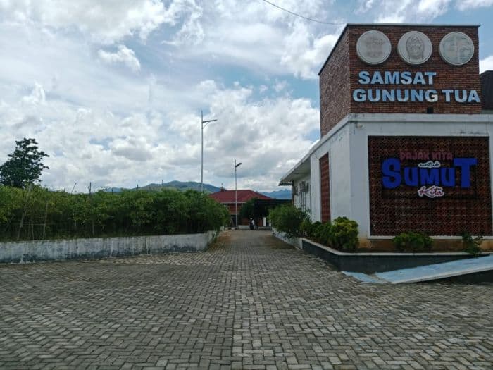 samsat_gunung_tua_paluta_sulap_pekarangan_jadi_tanam_cabai