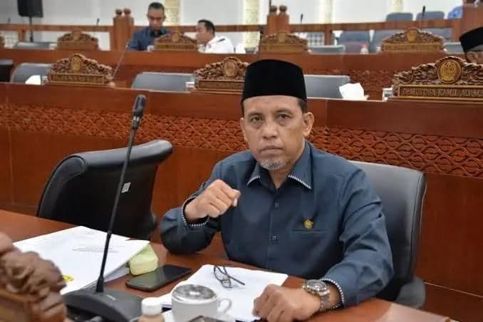 spp_gratis_smasmk_di_sumut_perlu_dievaluasi_dprd_banyak_biaya_tersembunyi