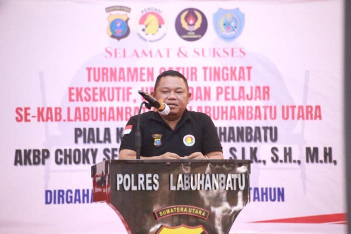 turnamen_catur_selabuhanbatu_resmi_dibuka_wabup_harap_lahir_atlet_yang_membanggakan