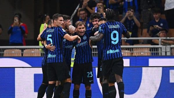 inter_milan_menang_telak_50_atas_torino_puncaki_klasemen_serie_a