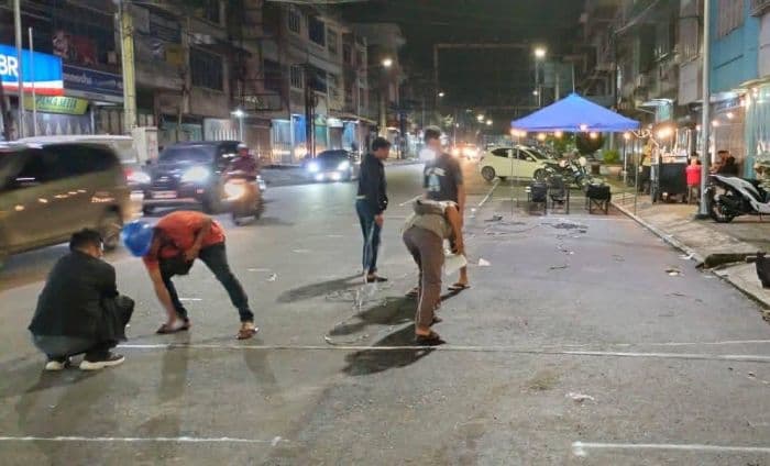 pd_phj_relokasi_271_pedagang_pasar_horas_ke_jalan_merdeka_bawah_jelang_pembongkaran_gedung_iv