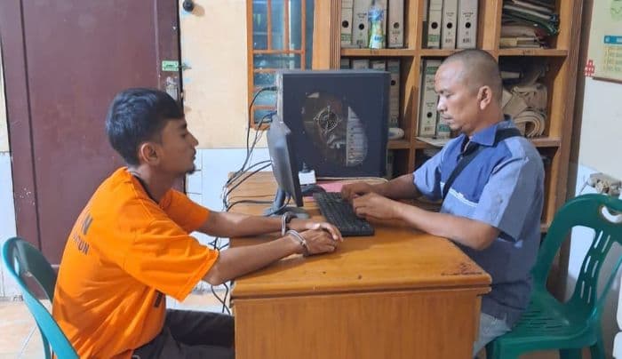 polsek_perdagangan_tangkap_pria_di_simalungun_gelapkan_sepeda_motor_honda_supra_x