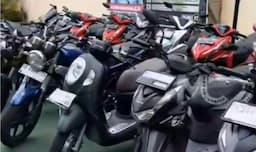 polsek_medan_timur_gerebek_rumah_di_medan_perjuangan_temukan_41_sepeda_motor_tanpa_dokumen