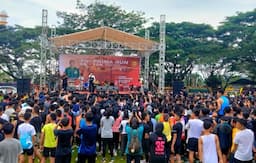 ribuan_warga_ramaikan_tni_prima_run_5k10k_semarak_hut_ke80_tni_di_asahan