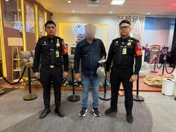 terindikasi_pelaku_kejahatan_internasional_imigrasi_medan_jegal_wna_asal_pakistan_masuk_indonesia