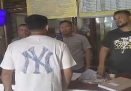 viral_oknum_pengacara_ngamuk_di_polsek_kuala_kapolsek_beberkan_kronologinya