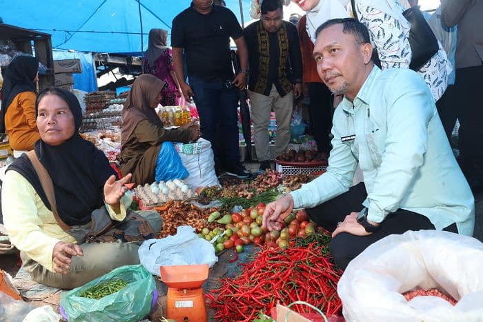 jelang_ramadan_harga_bahan_kebutuhan_pokok_naik_di_tapsel