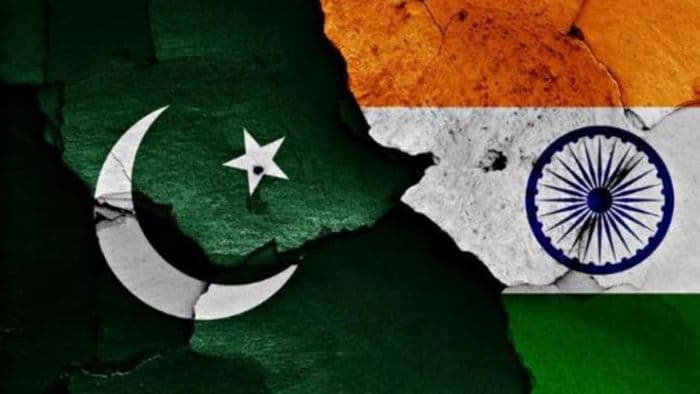 pakistan_dan_india_baku_tembak_di_kashmir