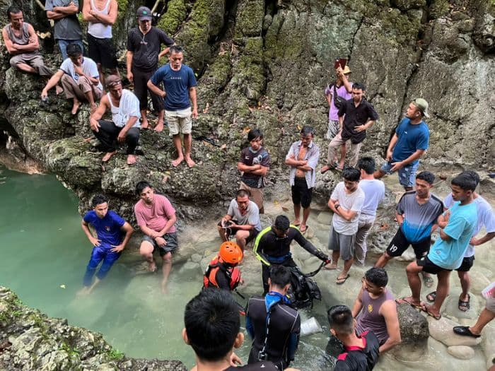 dua_remaja_di_nisel_tewas_terseret_arus_sungai