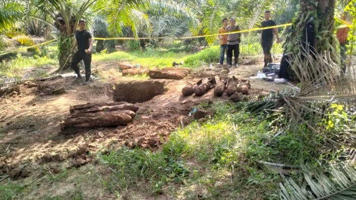 20_mortir_perang_dunia_yang_ditemukan_di_langkat_diledakkan_gegana_