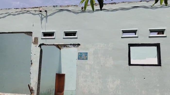 pemilik_syok_rumah_yang_dikontrakkan_di_percut_sei_tuan_dibongkar_penyewa