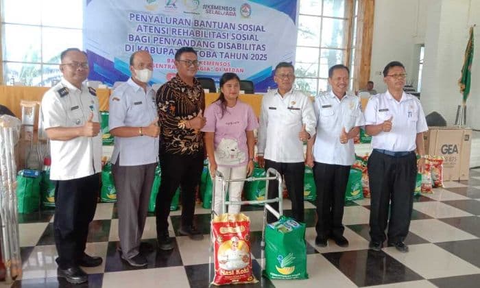 dinsos_toba_salurkan_bansos_untuk_58_penyandang_disabilitas_berikut_rinciannya