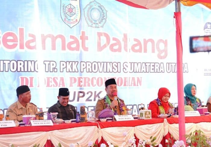 hasilkan_produk_bunga_telor_bupati_baharuddin_apresiasi_program_up2k_desa_mekar_baru