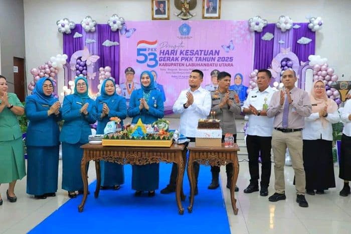 peringati_hkg_pkk_ke53_pemkab_labura_apresiasi_peran_kader_dalam_pembangunan_keluarga