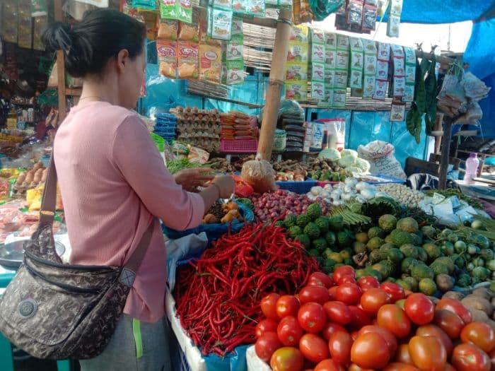 harga_cabai_dan_andaliman_di_pasar_porsea_lebih_murah_dibanding_laguboti