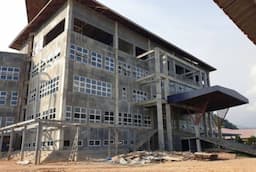 kejatisu_diminta_usut_proyek_mangkrak_kantor_bupati_tapteng_rp699_miliar