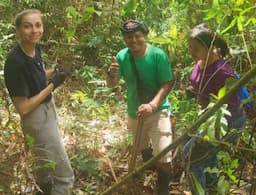 peduli_bumi_wna_asal_jerman_dan_prancis_tanam_pohon_di_tngl_bukit_lawang