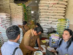 satgas_pangan_siantar_sidak_harga_beras_pastikan_stok_aman_dan_sesuai_het_