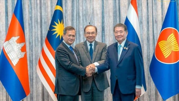 thailand_dan_kamboja_sepakati_gencatan_senjata_di_ktt_asean_ke47