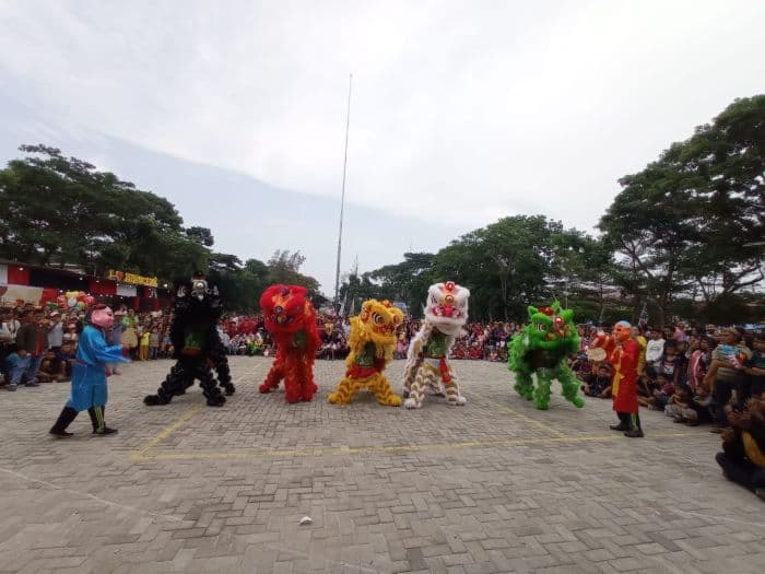 catat_waktu_atraksi_barongsai_di_siantar
