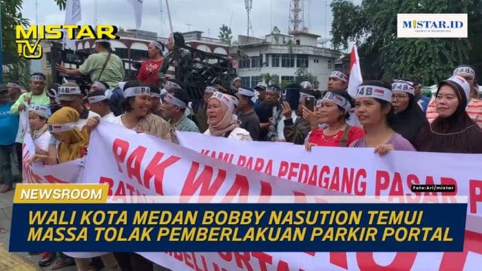 newsroom_wali_kota_medan_bobby_nasution_temui_massa_tolak_pemberlakuan_parkir_portal